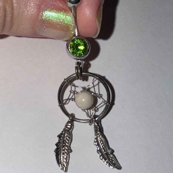 Peridot green with white bead Dream Catcher Dangle Belly Ring - Picture 4 of 8